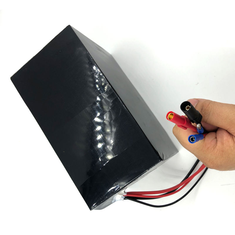 Lifepo4 batterie per moto elettriche 72V 20Ah 30Ah 40Ah batterie agli ioni di litio