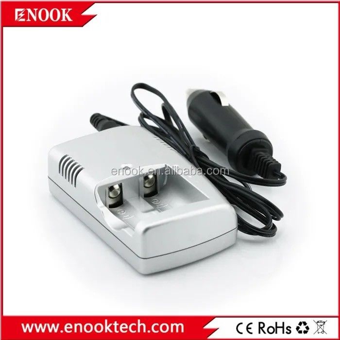 Plastico 18650 Smart Li Ion Battery Charger Altoparlanti alimentati Colore argento