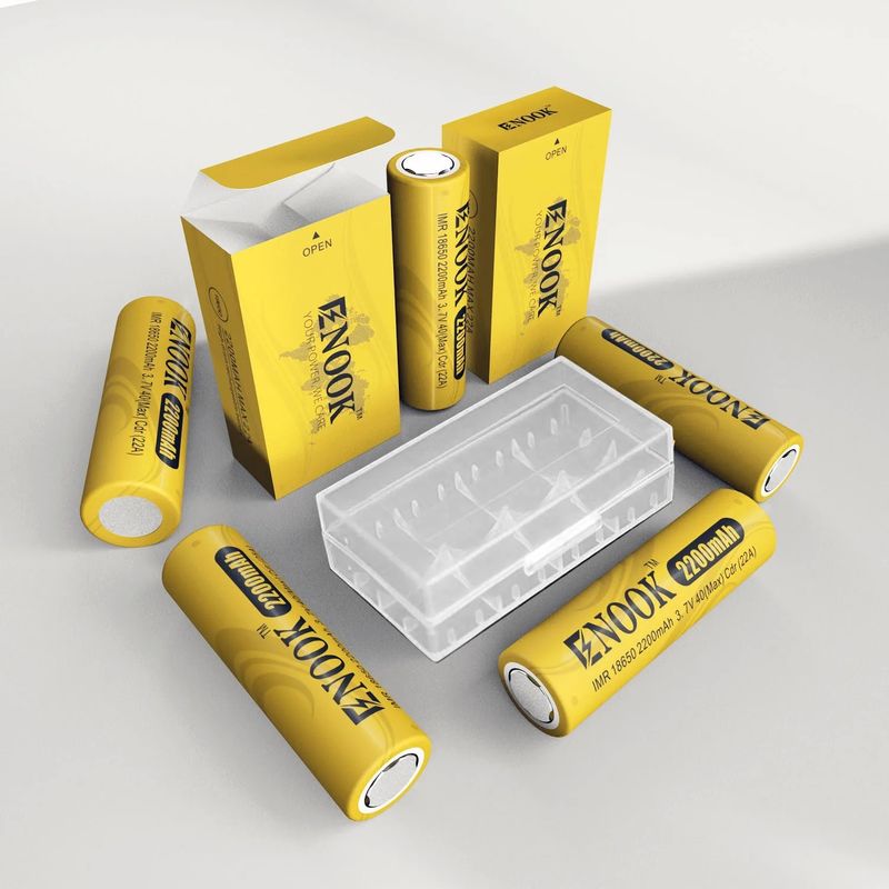 Doublepow Prezzo all'ingrosso 18650 3.7V 2200mah batteria ricaricabile 40A 3.7V mod 18650 batteria gialla agli ioni di litio