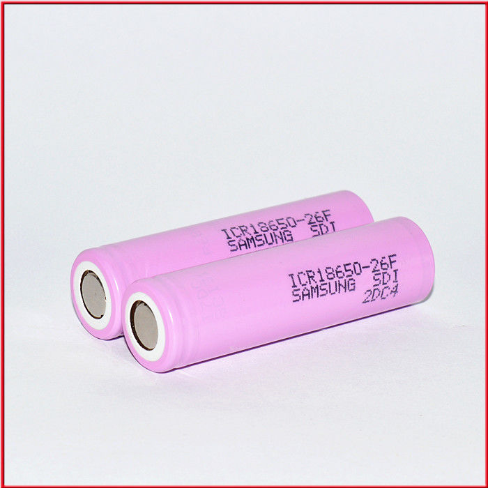 Batteria ricaricabile 18650 Cellula di batteria 3.7V 2600mah 18650 Batteria agli ioni di litio per torcia