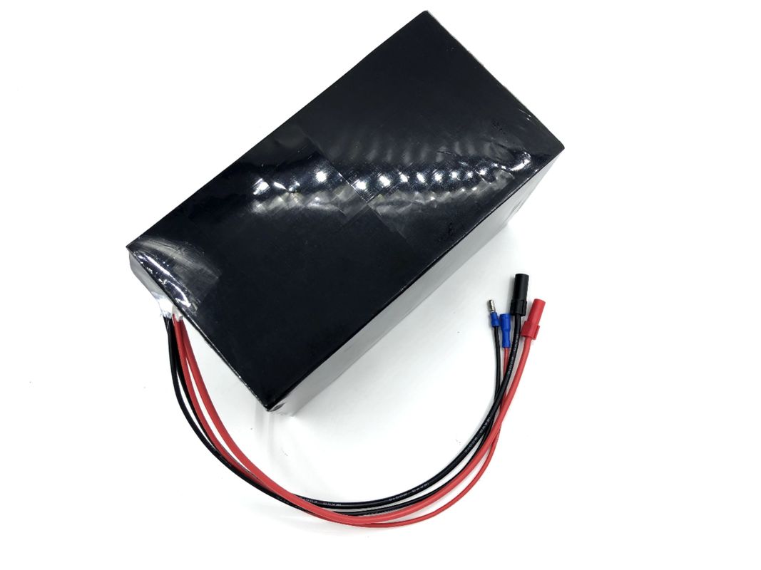72V 30Ah 40Ah batterie agli ioni di litio per biciclette elettriche e motociclette triciclette