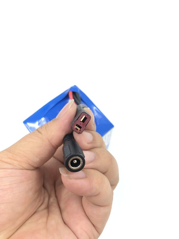 IP65 18650 Pacchetto batteria personalizzato 36V 8Ah Batteria agli ioni di litio per scooter elettrici