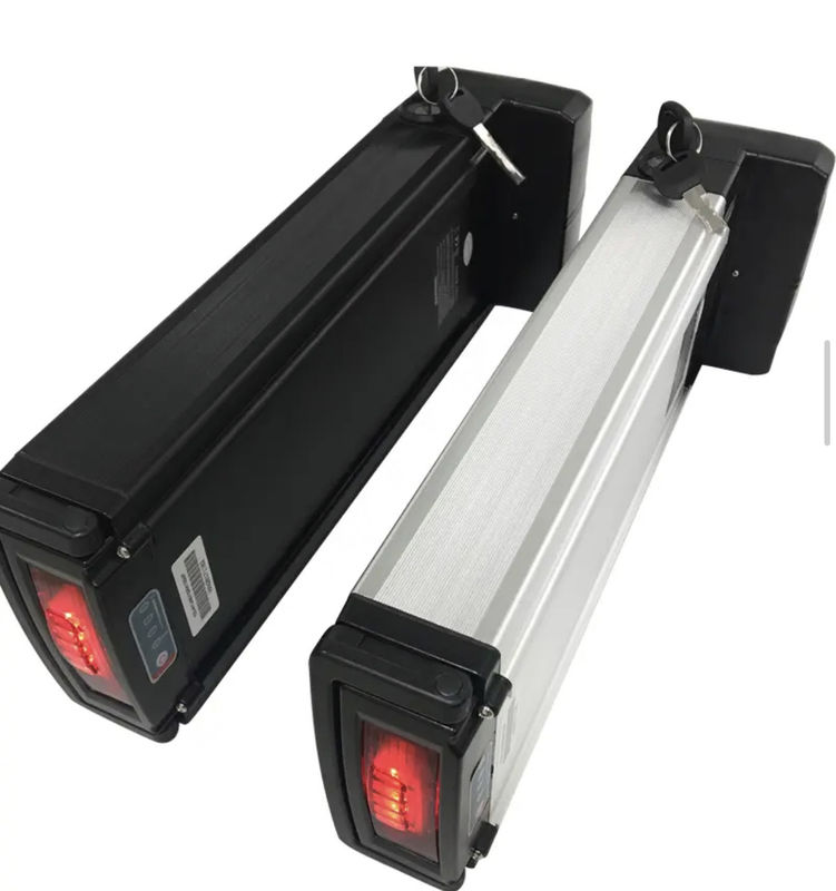 Eco-Friendly Rear Rack E Bike Battery Pack Sliver Batteria agli ioni di litio per biciclette elettriche